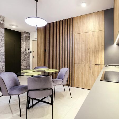 Aboutartapartments - Twin Towers Wrocław Eksteriør billede