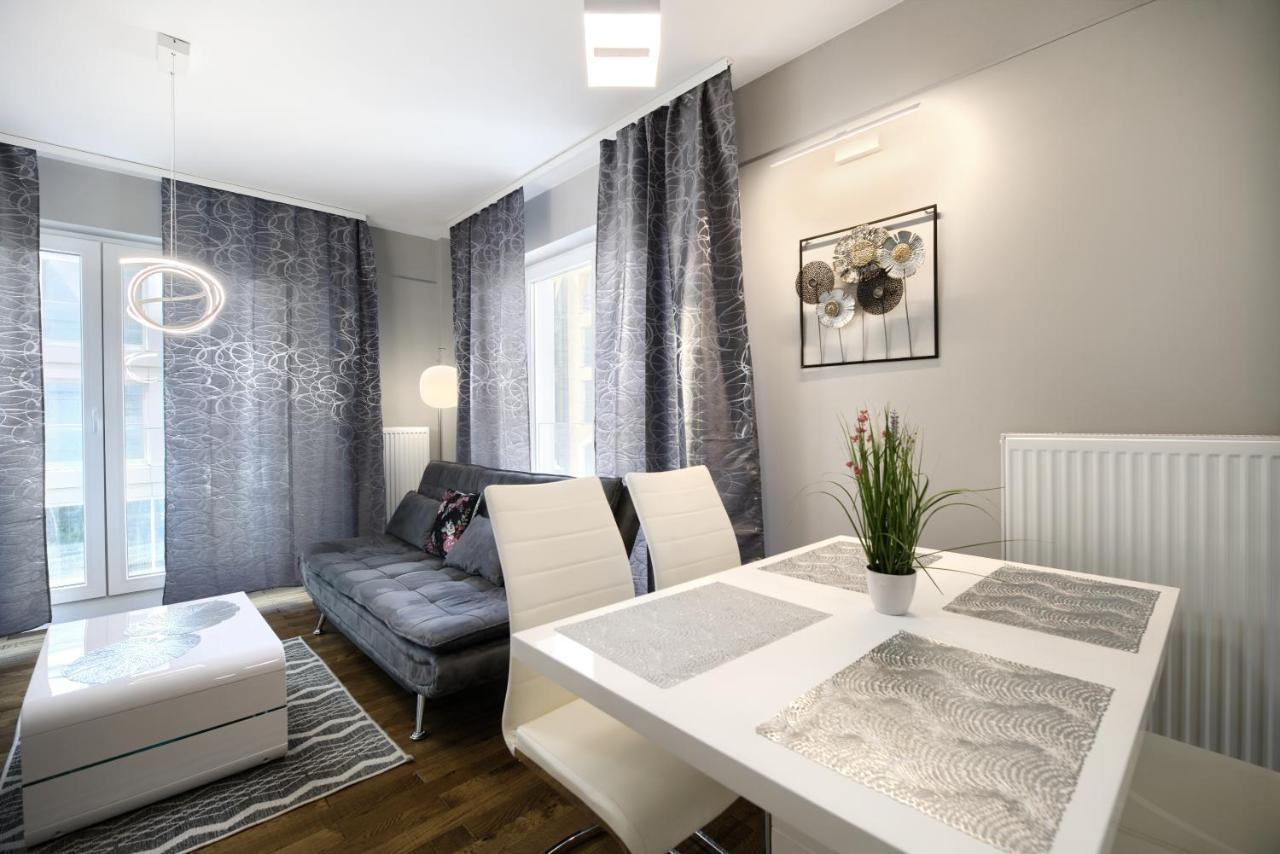 Aboutartapartments - Twin Towers Wrocław Eksteriør billede